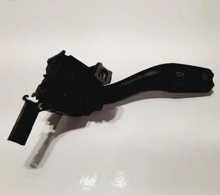 Audi R8 42 Tailgate/trunk/boot open switch 8P0953519CR8