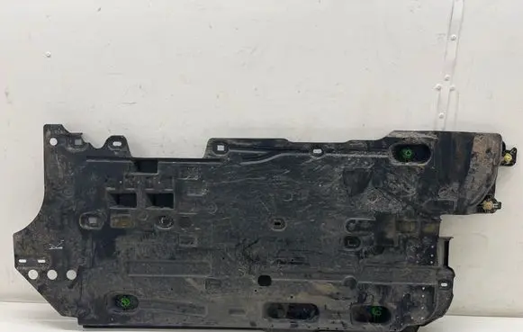 Peugeot 3008 III Side bottom protection 9841527880 9841527980