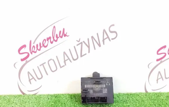 Audi A3 S3 8V Door control unit/module 5Q0959595D 5Q0959595B
