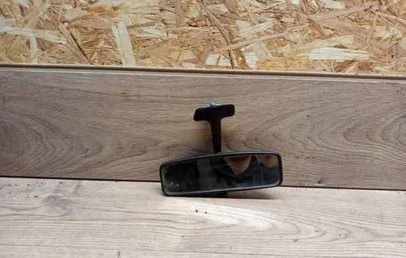 Volkswagen Golf II Rear view mirror (interior) E10110010 E10010010