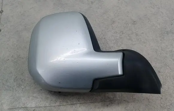 Peugeot Partner Front door electric wing mirror 