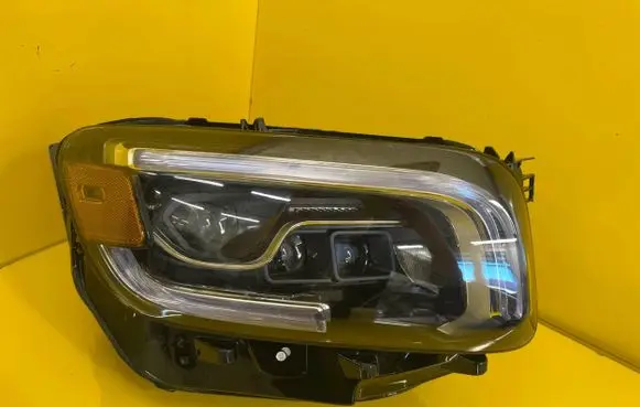 Mercedes-Benz GLB x247 Headlight/headlamp A2479060202