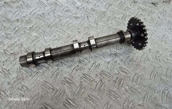 Subaru Forester SH Camshaft 