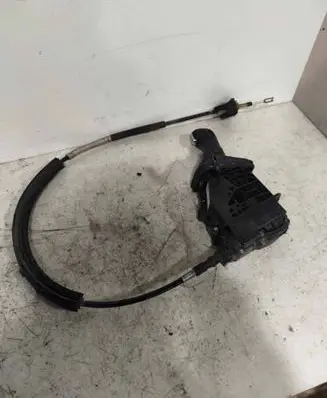 Volkswagen Jetta VI Gear shifter/selector 4908EOL2 5K1713025CL 10009811100