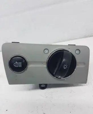 Mercedes-Benz E W211 Light switch 2115450104 7217Q04 04056003