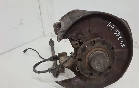 Audi A4 S4 B6 8E 8H Rear wheel hub spindle/knuckle 