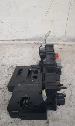 Mercedes-Benz E W212 Fuse module 2129000004