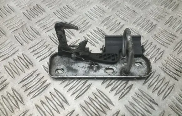 Volkswagen Golf VI Engine bonnet/hood lock/latch loop/hook 1Q0823480