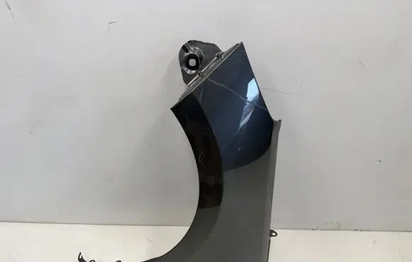 Ford Fiesta Fender H1BBA16016AD