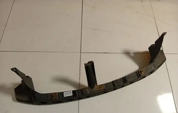 Skoda Superb B5 (3U) Front bumper cross member 3U0807121