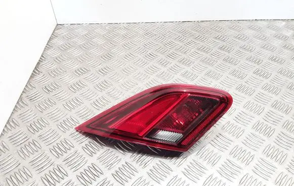 Opel Corsa E Tailgate rear/tail lights 39012623 460034366