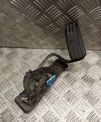 Renault Espace IV Accelerator throttle pedal 6PV00811918 8200007513
