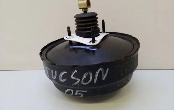 Hyundai Tucson JM Brake booster 585002E450