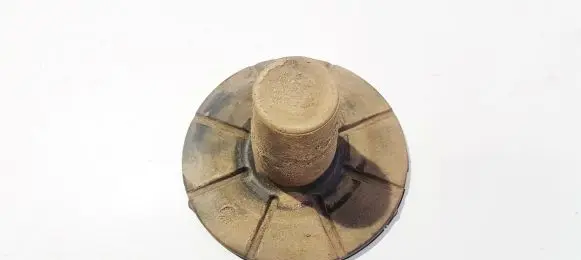 Opel Zafira A Front coil spring rubber mount 90538498 000041721ma