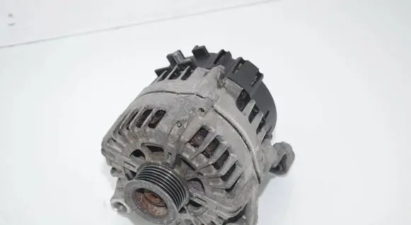 BMW 5 F10 F11 Generator/alternator 8515754 12318515754 12318516094