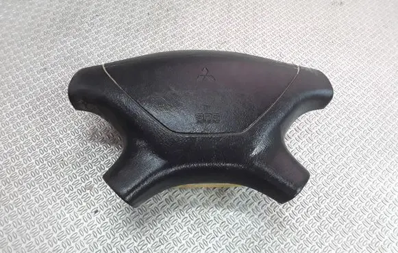 Mitsubishi Pajero Steering wheel airbag BMAGYN1CCY0