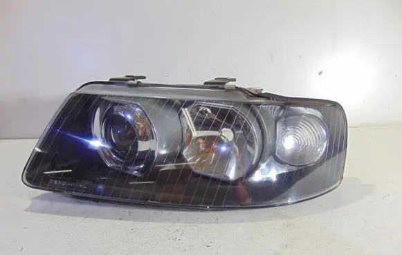 Audi A3 S3 8P Headlight/headlamp