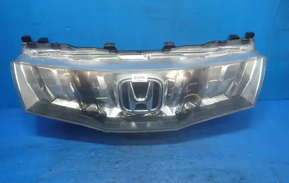 Honda Civic Front bumper upper radiator grill 71120-SMG-E017-M1