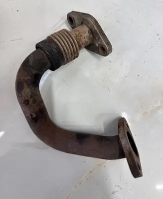 Volkswagen PASSAT B6 EGR valve line/pipe/hose 038131521