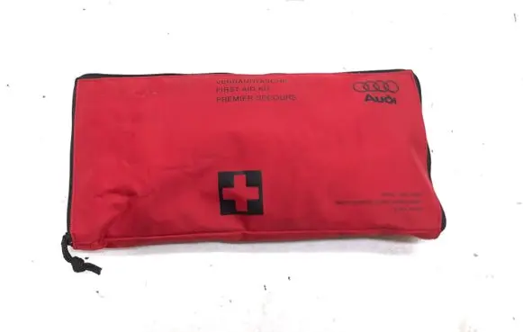 Audi A5 8T 8F First aid kit 8K0860282