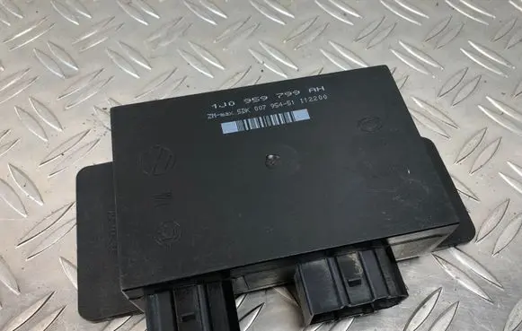 Volkswagen PASSAT B5 Comfort/convenience module 1J0959799AH