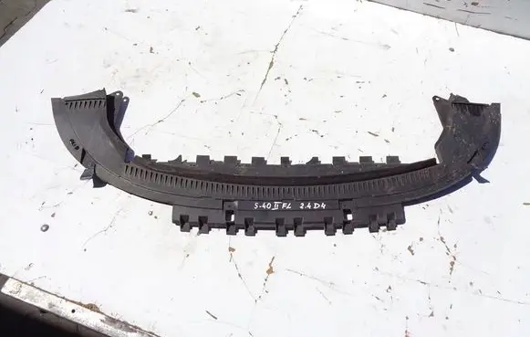 Rear underbody cover/under tray