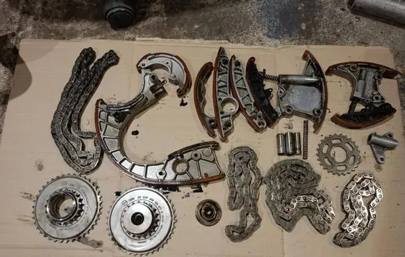 Audi A4 S4 B7 8E 8H Timing belt Rozrzad