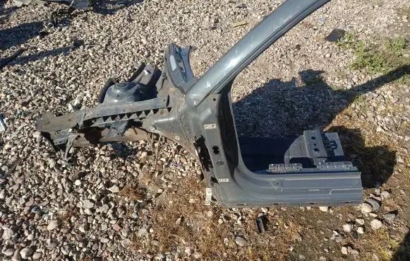 Front quarter panel