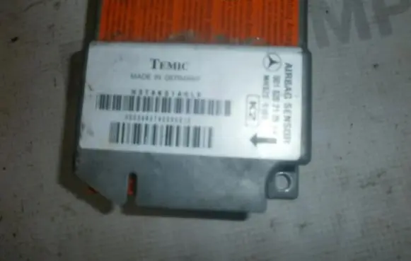 Mercedes-Benz C W202 Airbag control unit/module 0018202126 mrsz29169