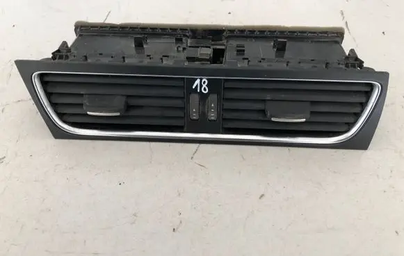 Audi A4 S4 B8 8K Dash center air vent grill 8T1820951B 90098790 S67406
