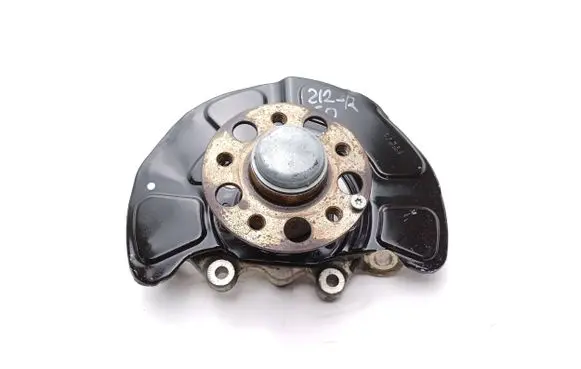 Mercedes-Benz E W212 Front wheel hub A2123322401 A2123320800