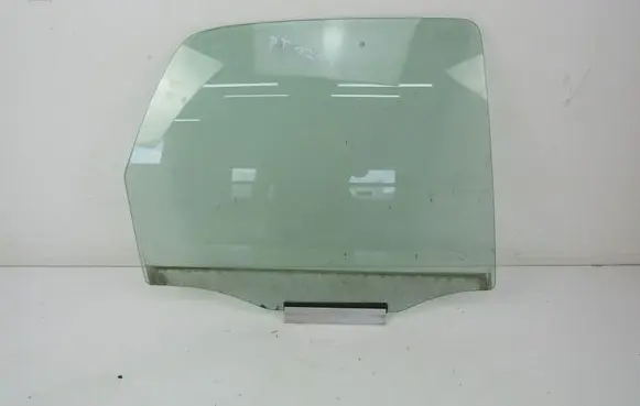 Opel Meriva A Rear door window glass 