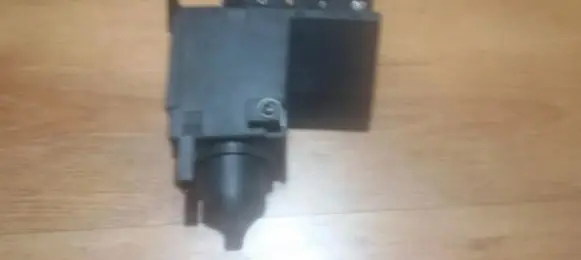 Mercedes-Benz E W210 Light switch 2105450504