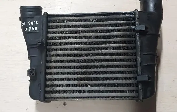 Audi A4 S4 B7 8E 8H Intercooler radiator 8E0145805AA