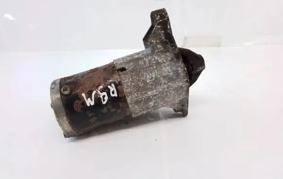 Opel Vivaro Starter motor 233003248R M000T39372