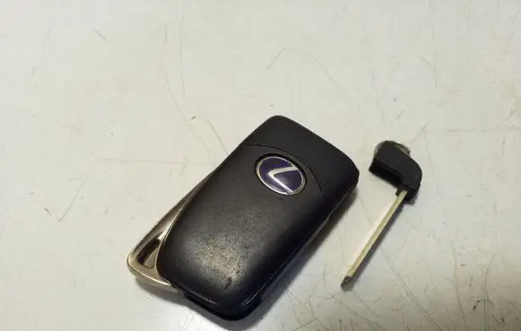 Lexus NX Ignition key/card BG1EW