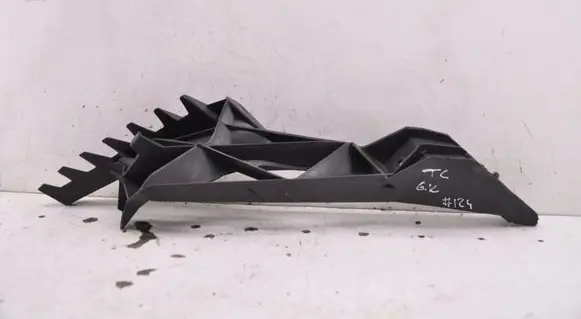 Chrysler Town & Country V Front bumper mounting bracket 68084829AA