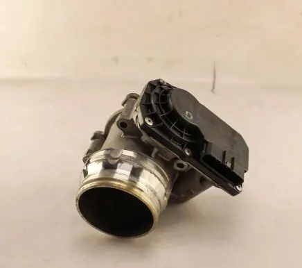Volvo XC90 Throttle valve 31293736