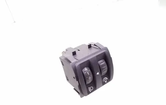 Renault Megane II Headlight level height control switch 8200095495b 8200095495