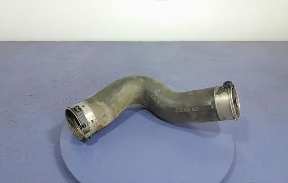 Audi A4 S4 B7 8E 8H Air intake hose/pipe 521931A