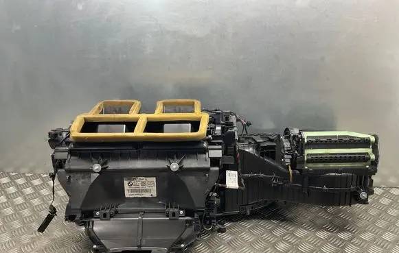 BMW 3 F30 F35 F31 Interior heater climate box assembly 9237550 T1012745W 0001304804