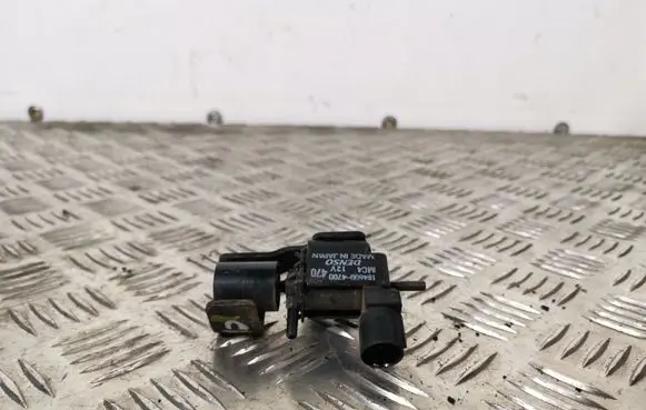 Honda CR-V Vacuum valve 1846004700