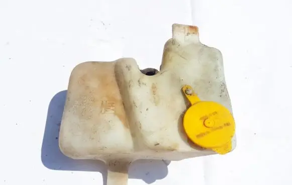 Opel Combo B Windshield washer fluid reservoir/tank 90386397 0023935