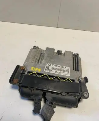 Audi A3 S3 8P Engine control unit/module 03G906021JH 1039S17181 0281013608