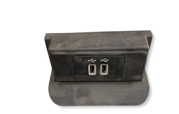 Ford Transit Custom USB socket connector HC3T14F014BC 20218503663