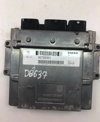 Volvo S80 Engine control unit/module ECU 30729351