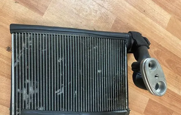 Audi A6 S6 C6 4F Air conditioning (A/C) radiator (interior) 
