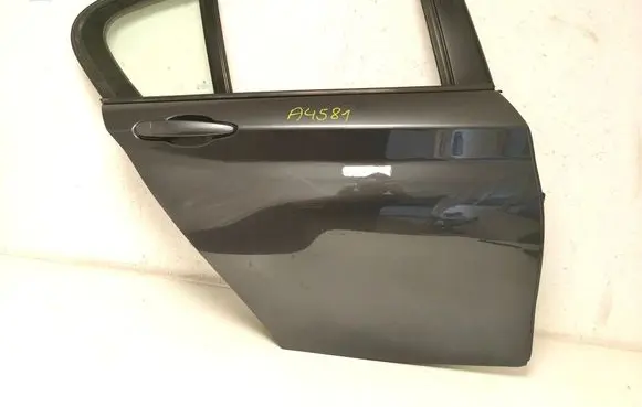 BMW 1 F20 F21 Rear door
