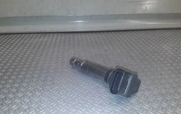 Seat Ibiza IV (6J,6P) High voltage ignition coil 036905715F