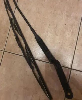 Audi A6 S6 C4 4A Front wiper blade arm 4a1955407c